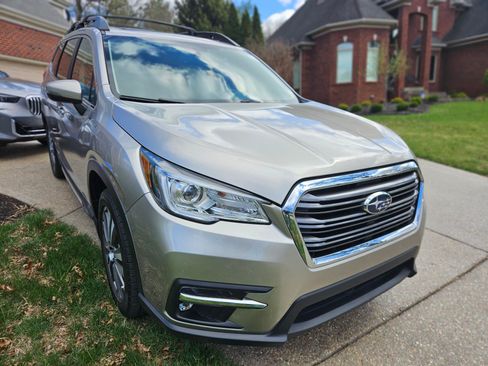 Used 2019 Subaru Ascent Limited w/ Popular Package #2 image 14