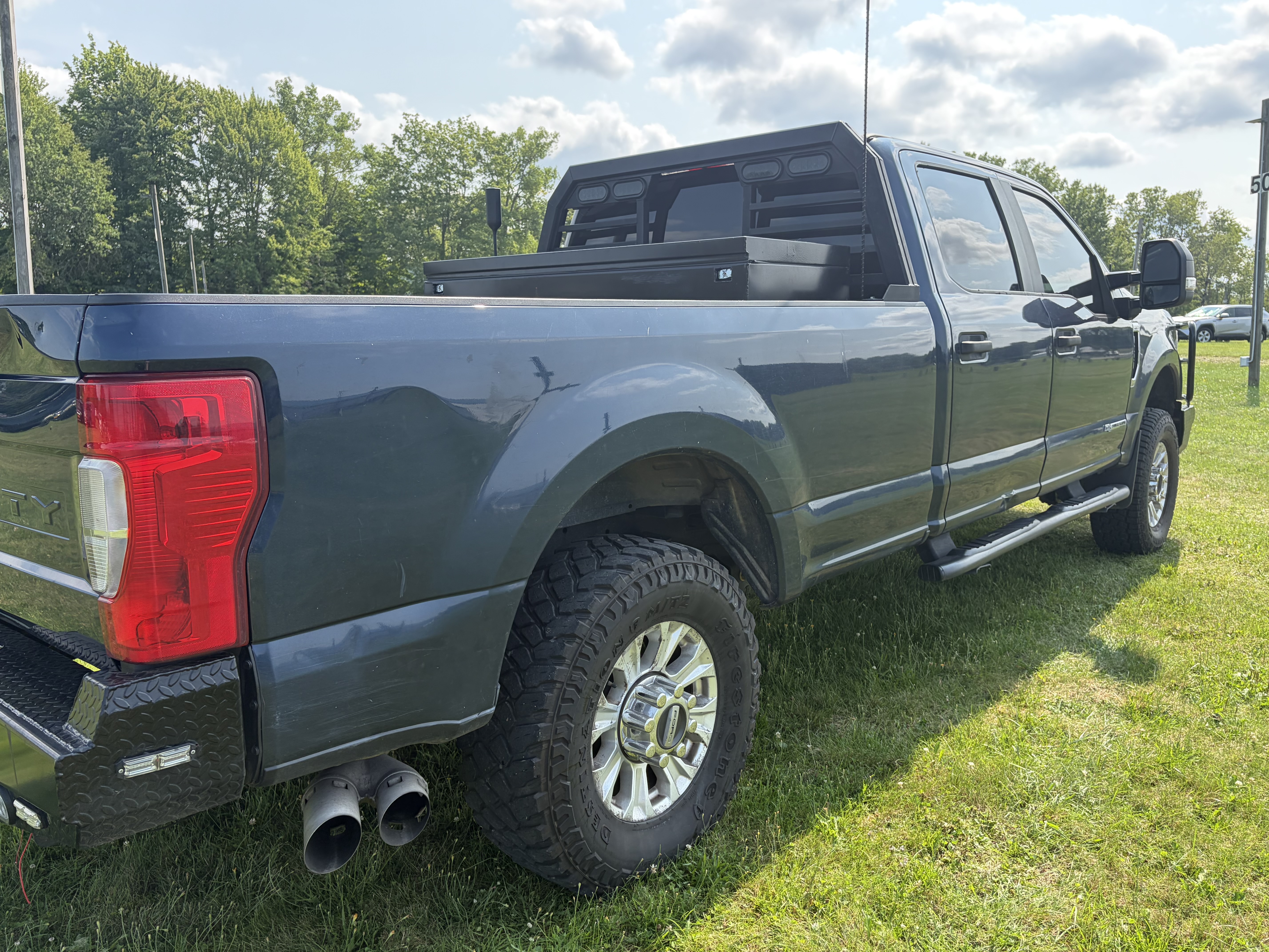 Used 2020 Ford F350 XL w/ STX Appearance Package AWD/4WD image 9