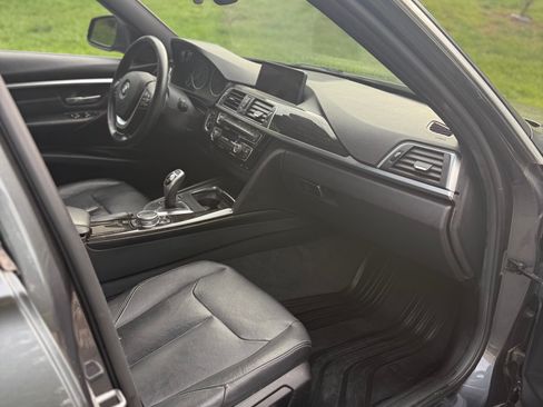 Used 2016 BMW 328i xDrive Sedan AWD/4WD image 8