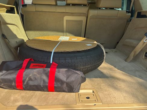 Used 2012 BMW X5 xDrive35d image 11