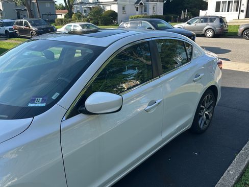 Used 2019 Acura ILX FWD image 2