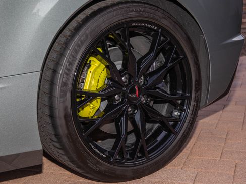 Used 2023 Chevrolet Corvette Stingray Coupe 2D image 5