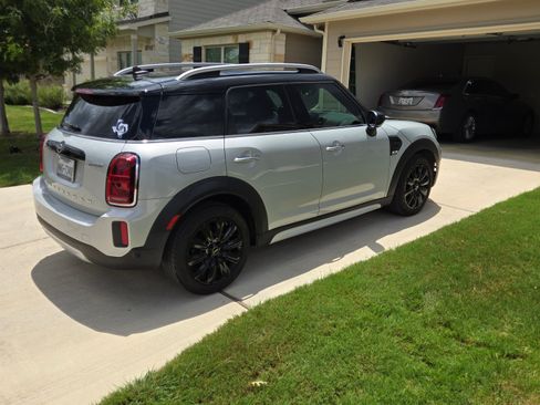 Used 2021 MINI Cooper Countryman FWD image 10