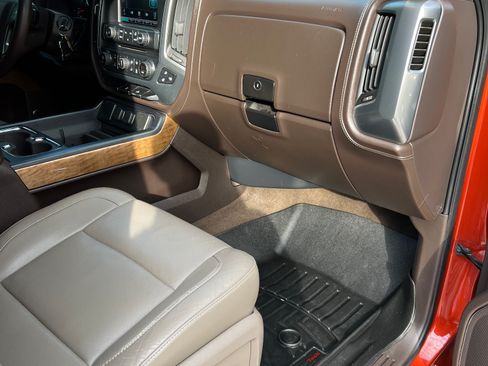 Used 2015 Chevrolet Silverado 1500 LTZ w/ Texas Edition, 1LZ Trim image 17