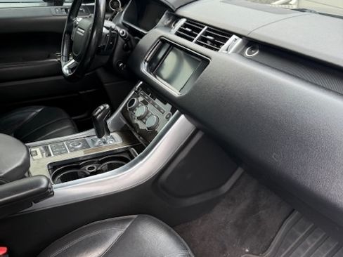 Used 2016 Land Rover Range Rover Sport Supercharged image 10