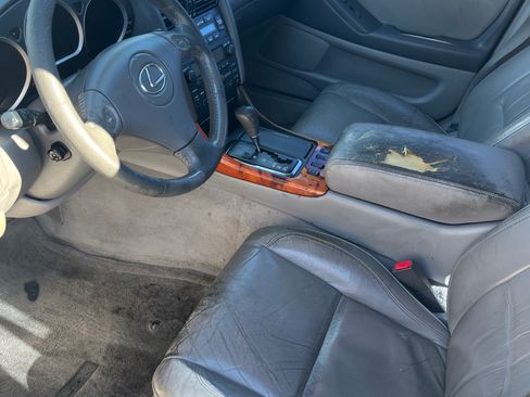 Used 2005 Lexus GS 300 image 2
