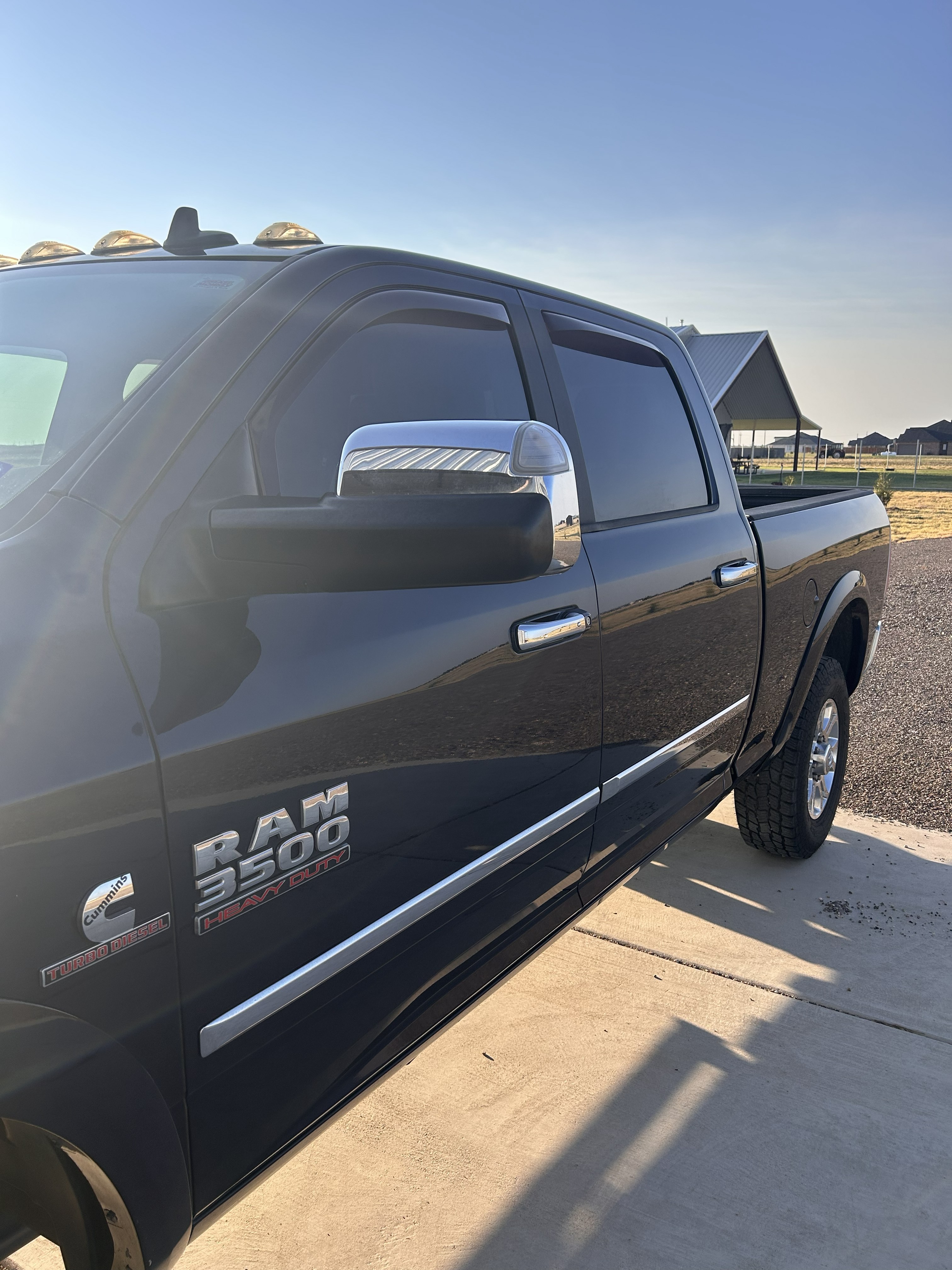 Used 2018 RAM 3500 Laramie AWD/4WD image 4