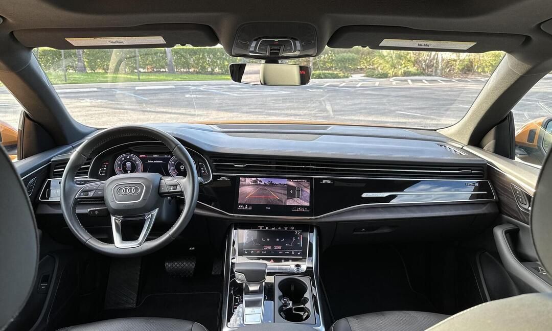 Used 2019 Audi Q8 Prestige AWD/4WD image 8