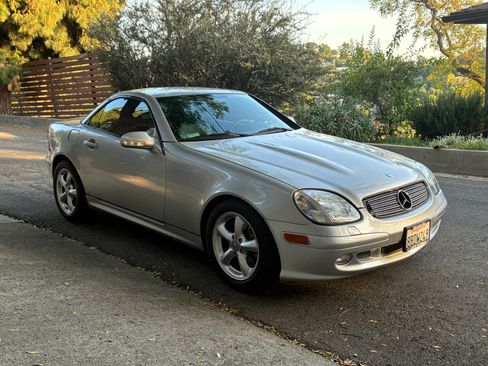 Used 2003 Mercedes-Benz SLK 320 image 6