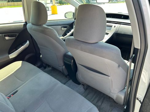 Used 2012 Toyota Prius Two FWD image 12