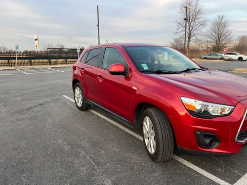 Used 2015 Mitsubishi Outlander Sport ES image 5