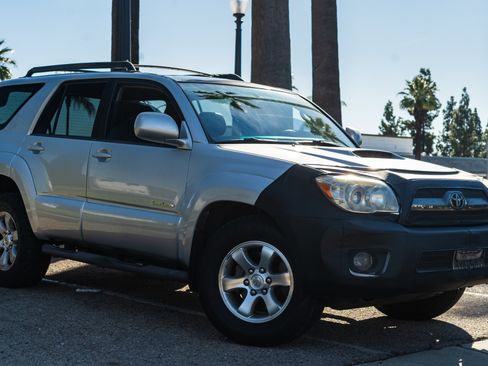 Used 2007 Toyota 4Runner Sport image 10