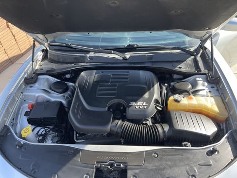 Used 2021 Dodge Charger SXT w/ Leather Interior Group image 29