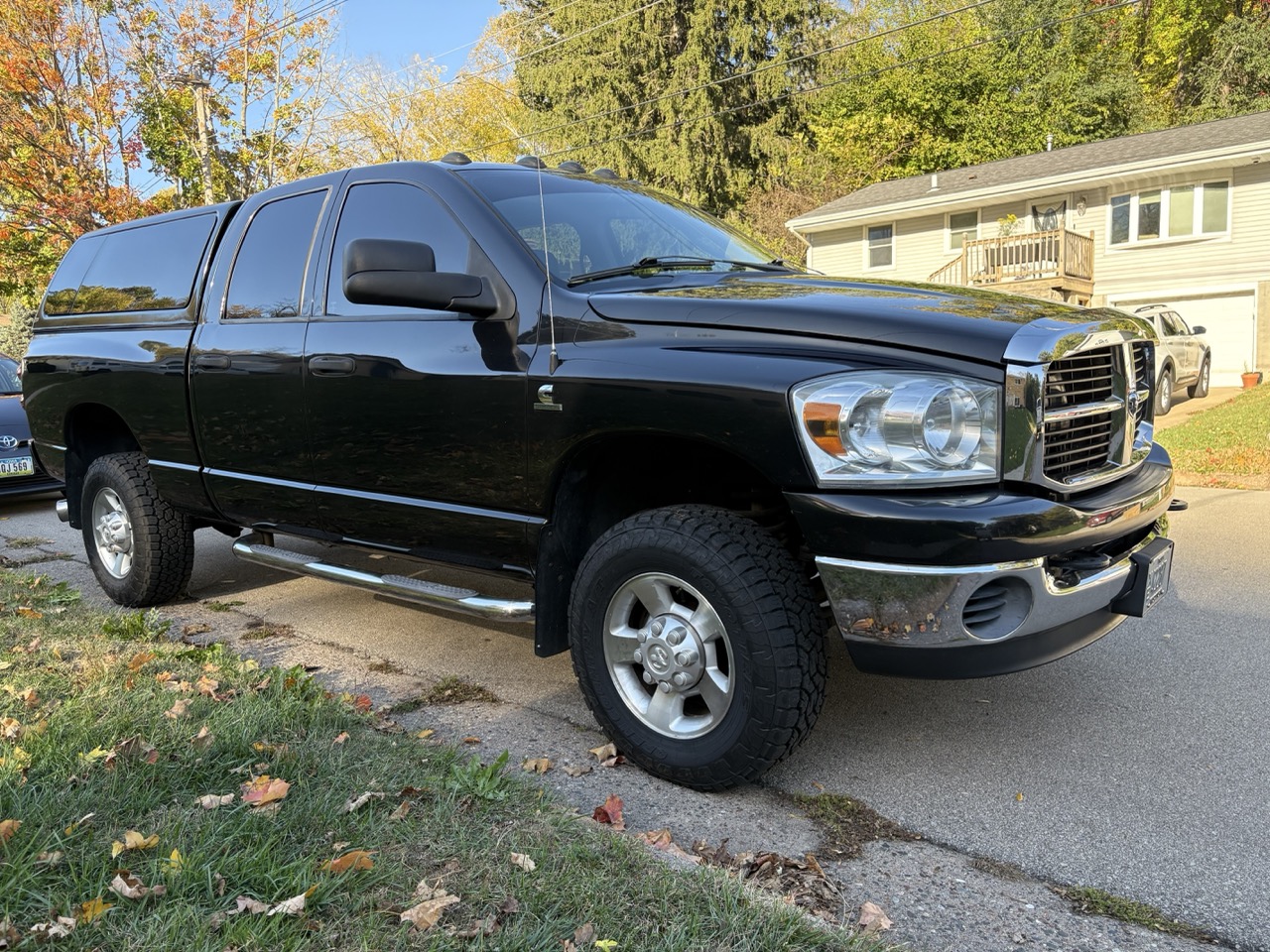 Used 2007 Dodge Ram 2500 Truck SLT w/ Trailer Tow Group AWD/4WD image 1