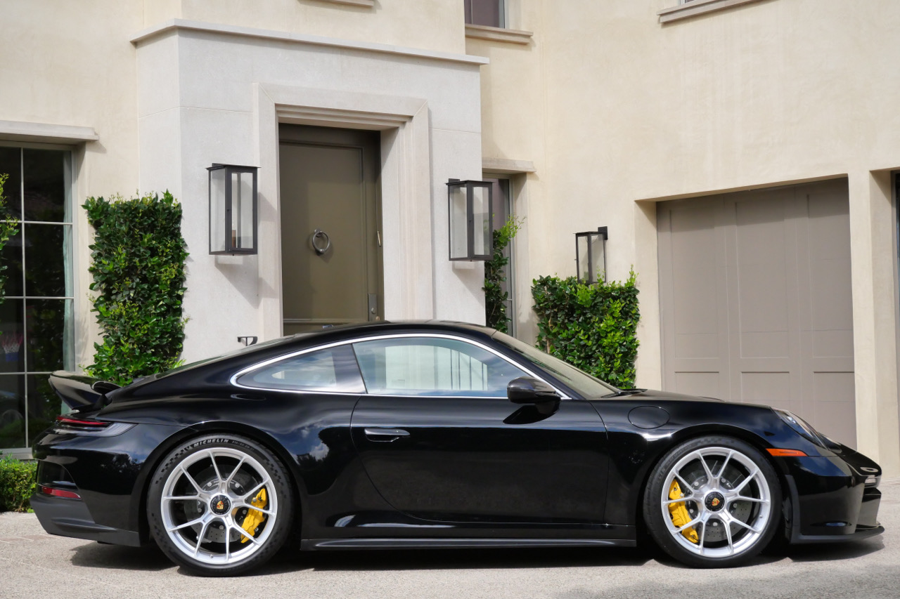 Used 2022 Porsche 911 GT3 RWD image 8