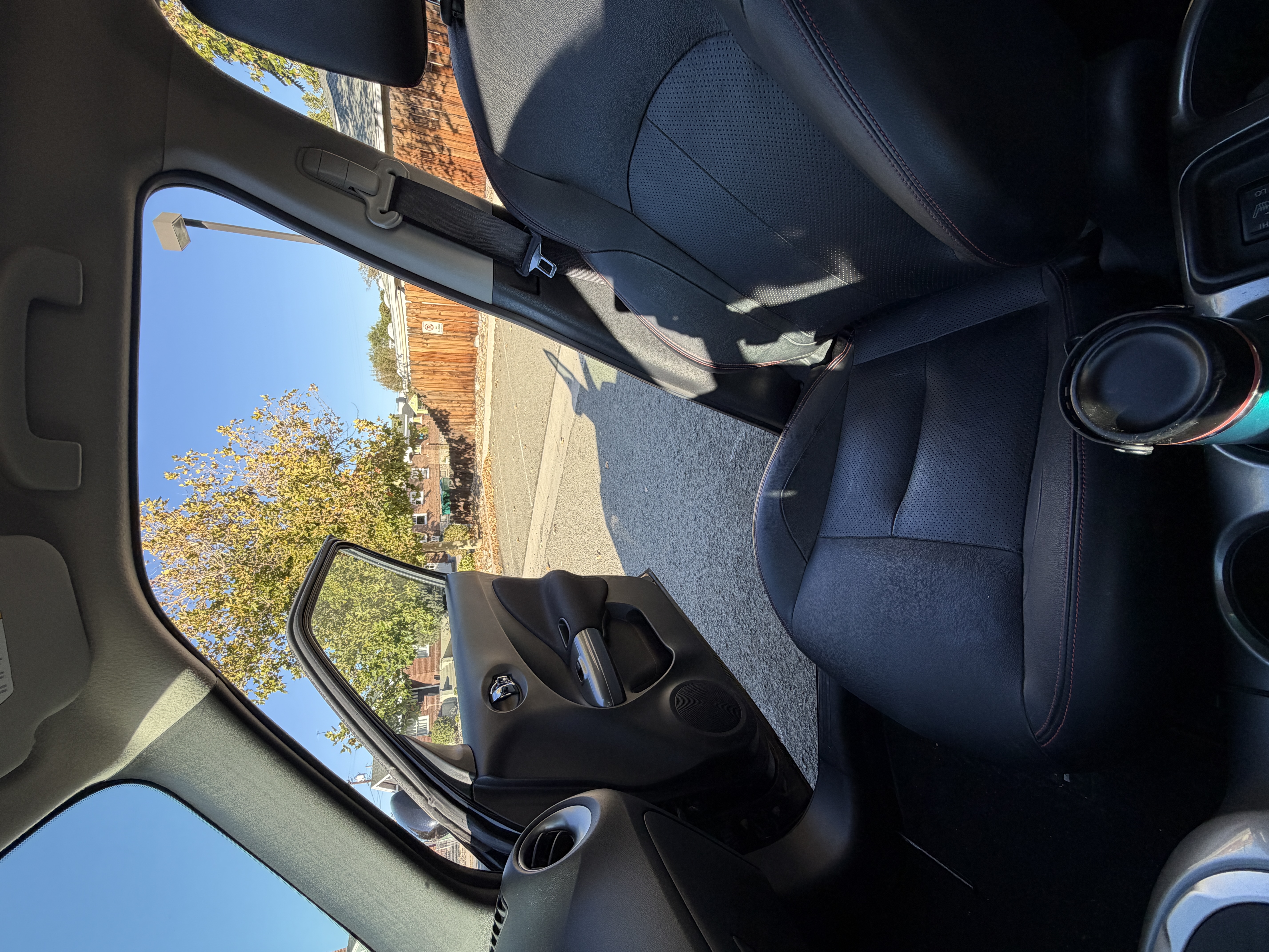 Used 2012 Nissan Juke SL AWD/4WD image 14