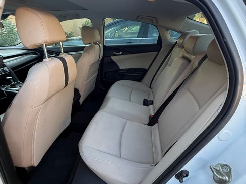 Used 2020 Honda Civic EX image 4