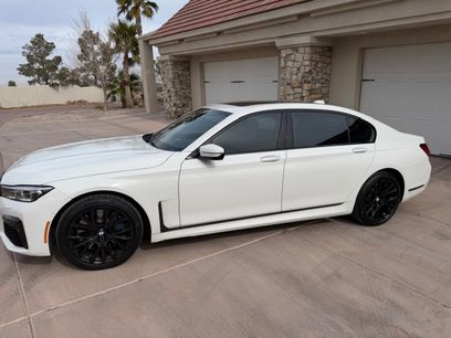 Used 2022 BMW 750i xDrive w/ Luxury Rear Seating Package