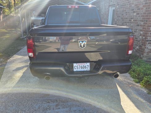 Used 2018 RAM 1500 Sport w/ Convenience Group image 6