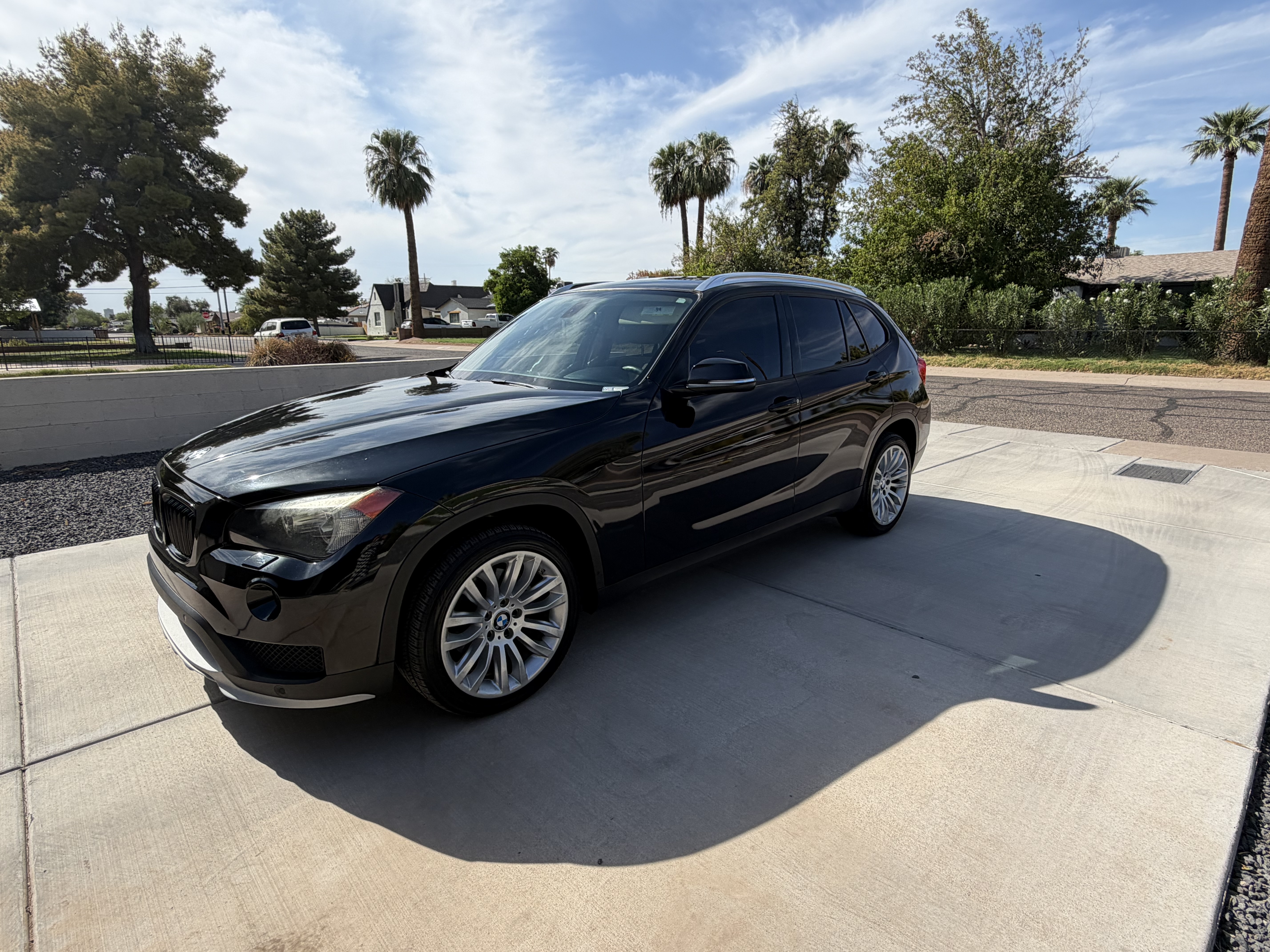 Used 2015 BMW X1 xDrive28i AWD/4WD image 1