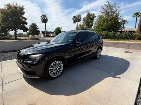 Used 2015 BMW X1 xDrive28i AWD/4WD image 1