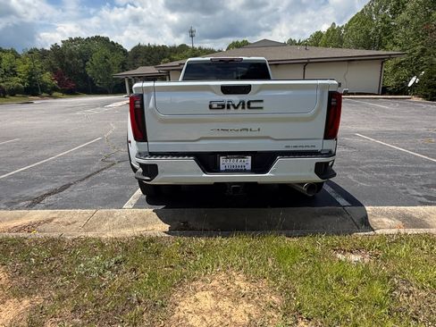 Used 2026 GMC Sierra 3500 Denali Ultimate AWD/4WD image 9