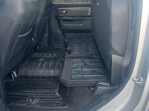 Used 2018 RAM 2500 Power Wagon w/ Luxury Group image 16