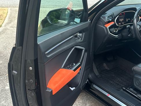 Used 2019 Audi Q3 2.0T Prestige image 13