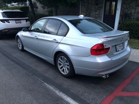 Used 2008 BMW 328i Sedan image 4