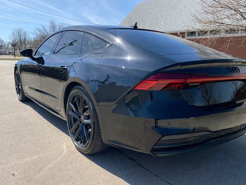 Used 2021 Audi A7 e Prestige w/ Prestige Package image 12