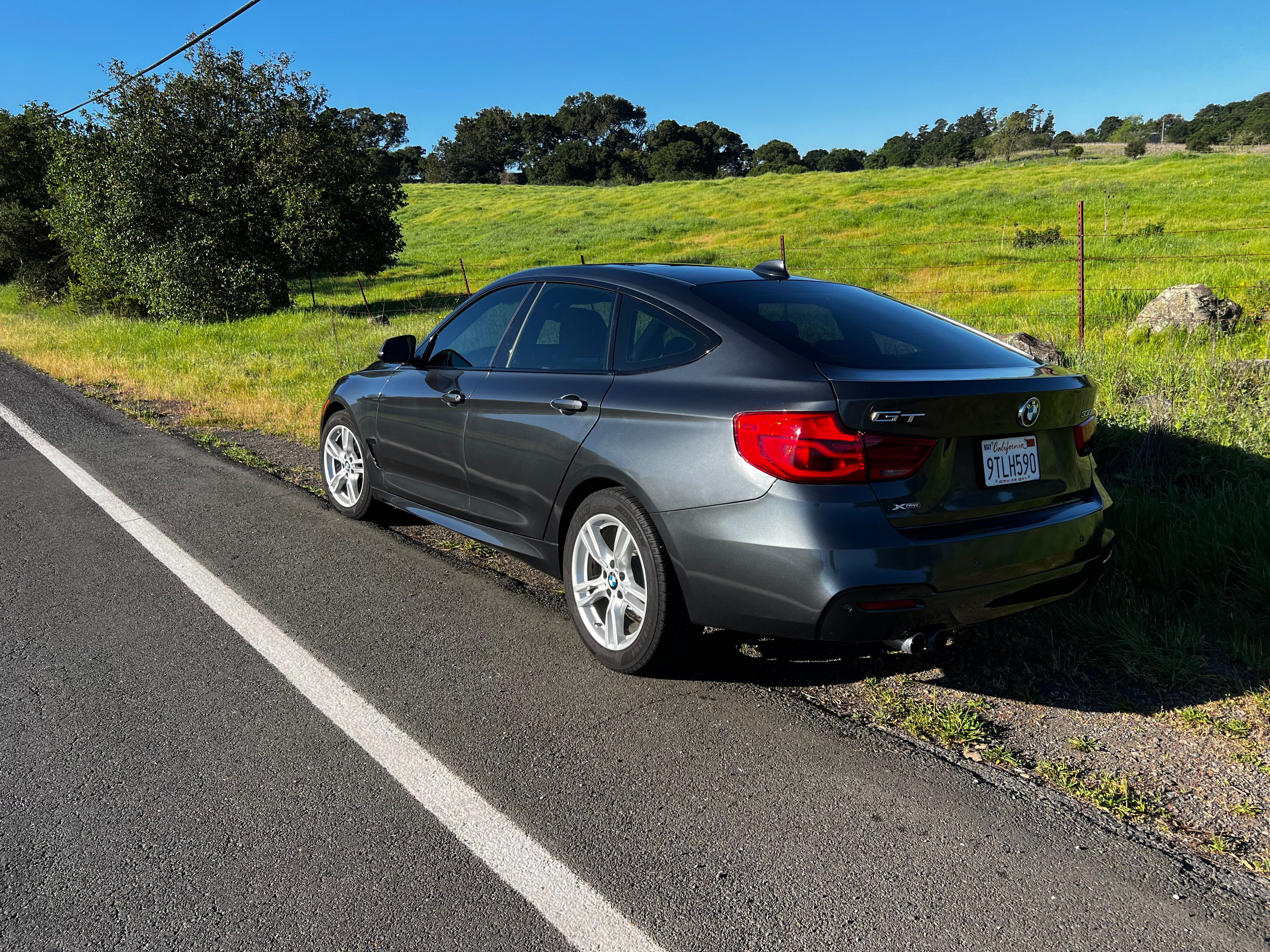 Used 2017 BMW 330i Gran Turismo xDrive AWD/4WD image 5