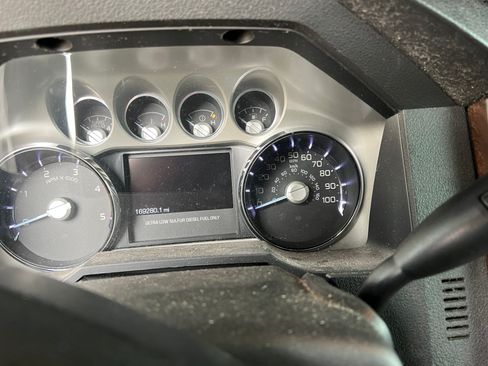 Used 2014 Ford F250 Lariat w/ FX4 Off-Road Package image 9