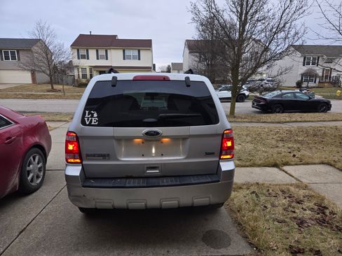 Used 2012 Ford Escape XLT image 6