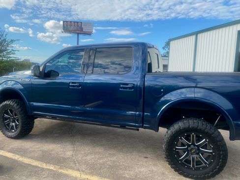 Used 2019 Ford F150 Lariat AWD/4WD image 1