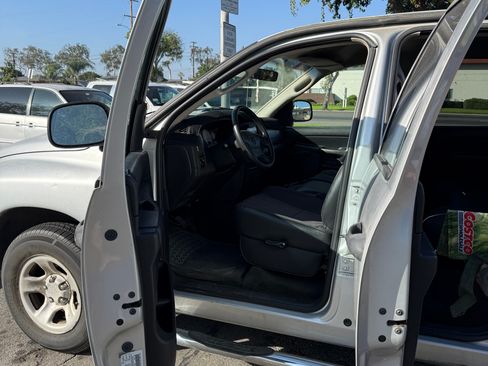 Used 2002 Dodge Ram 1500 Truck 2WD Quad Cab image 12