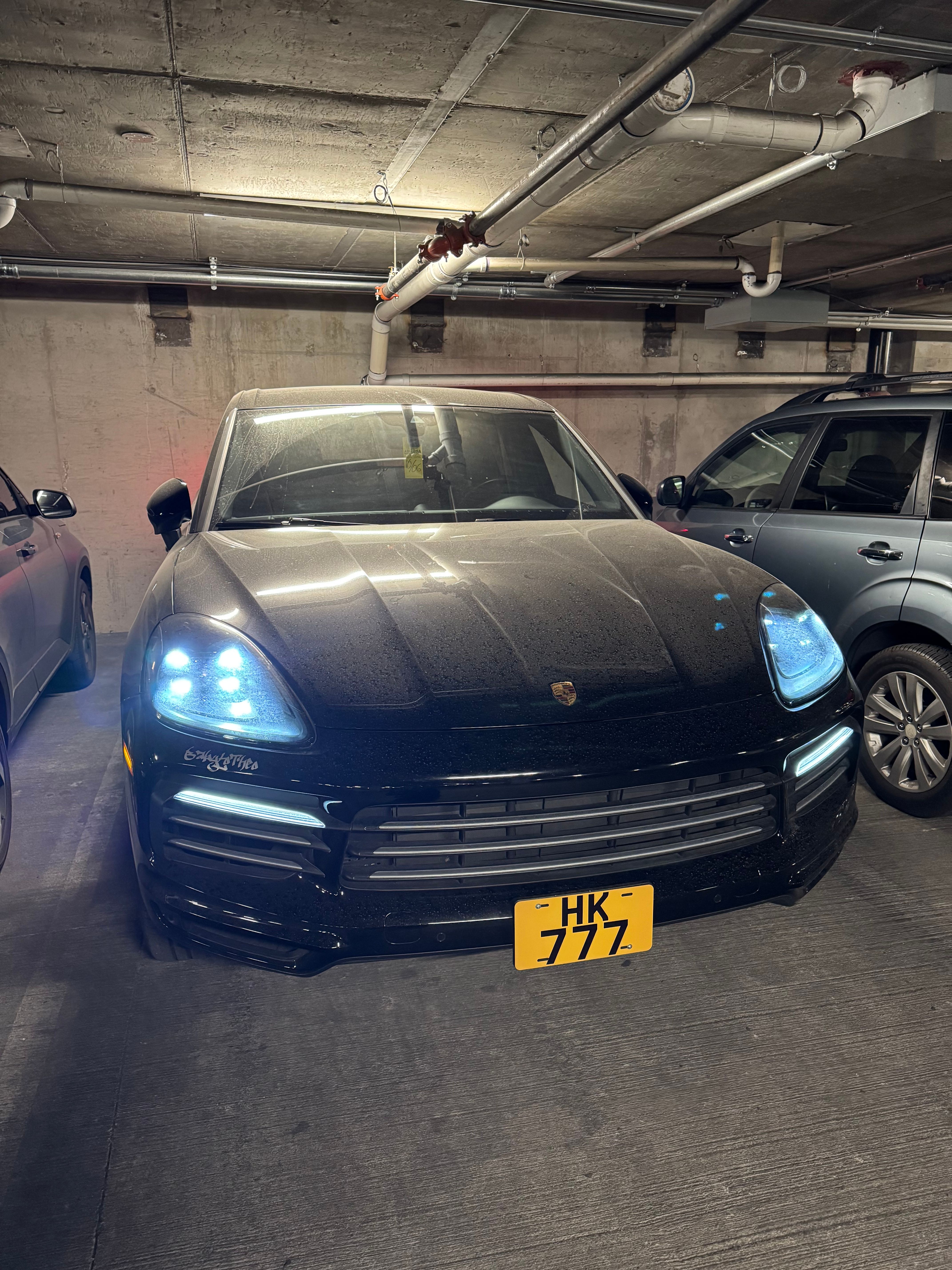 Used 2020 Porsche Cayenne AWD/4WD image 13