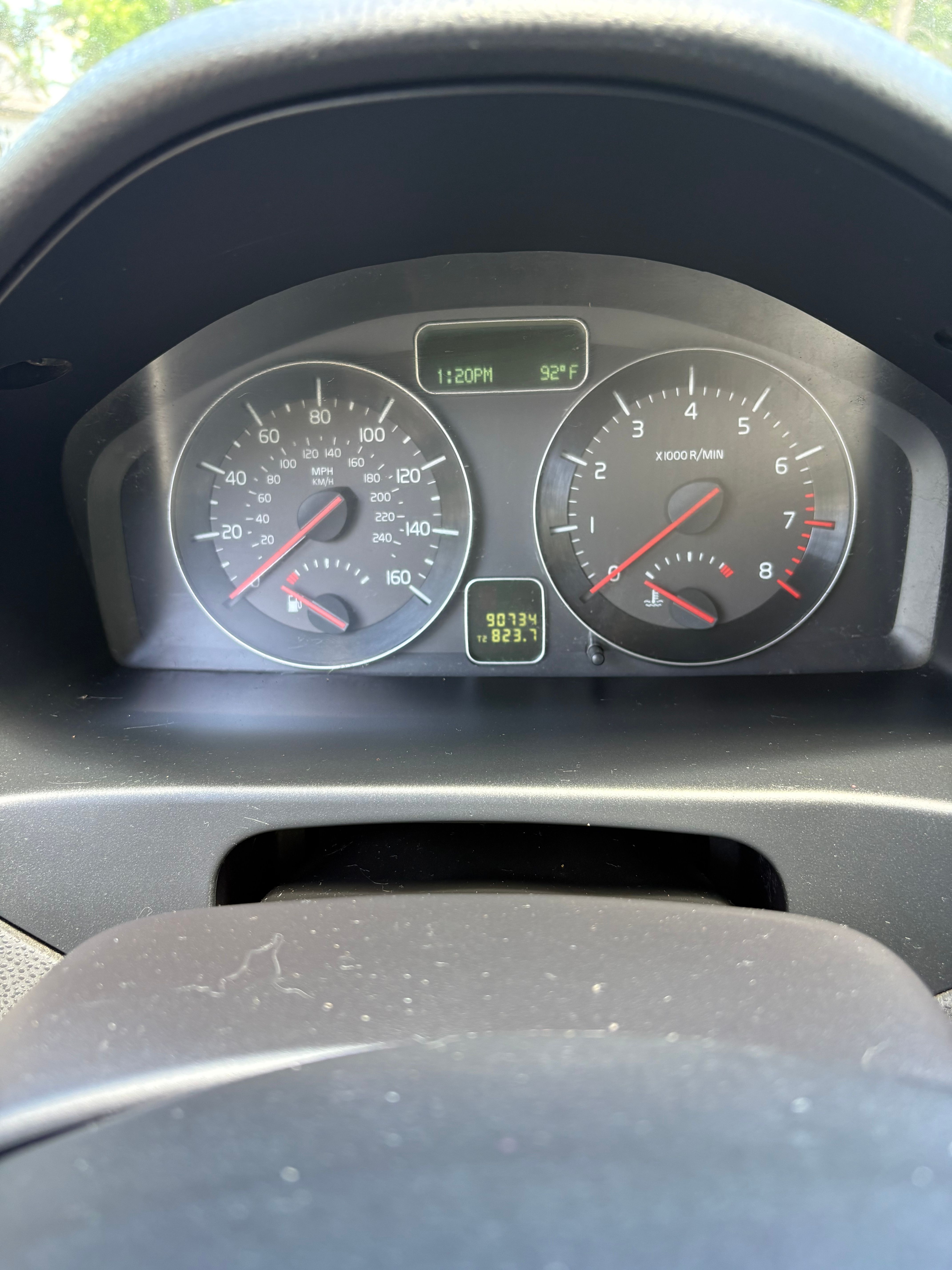 Used 2009 Volvo C70 T5 FWD image 8