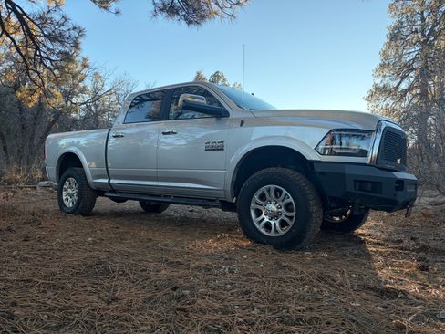 Used 2016 RAM 2500 Laramie image 1