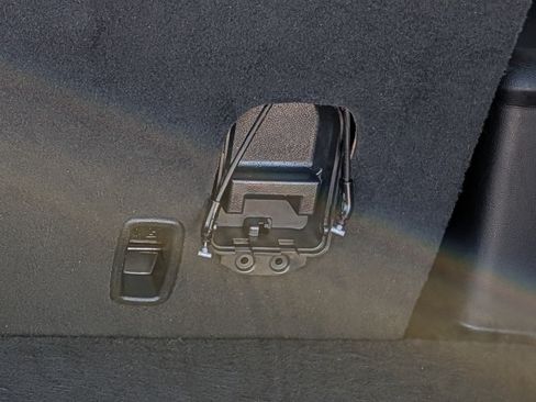 Used 2012 Honda Pilot Touring image 19