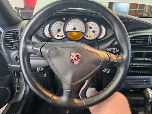 Used 2003 Porsche 911 Turbo image 11