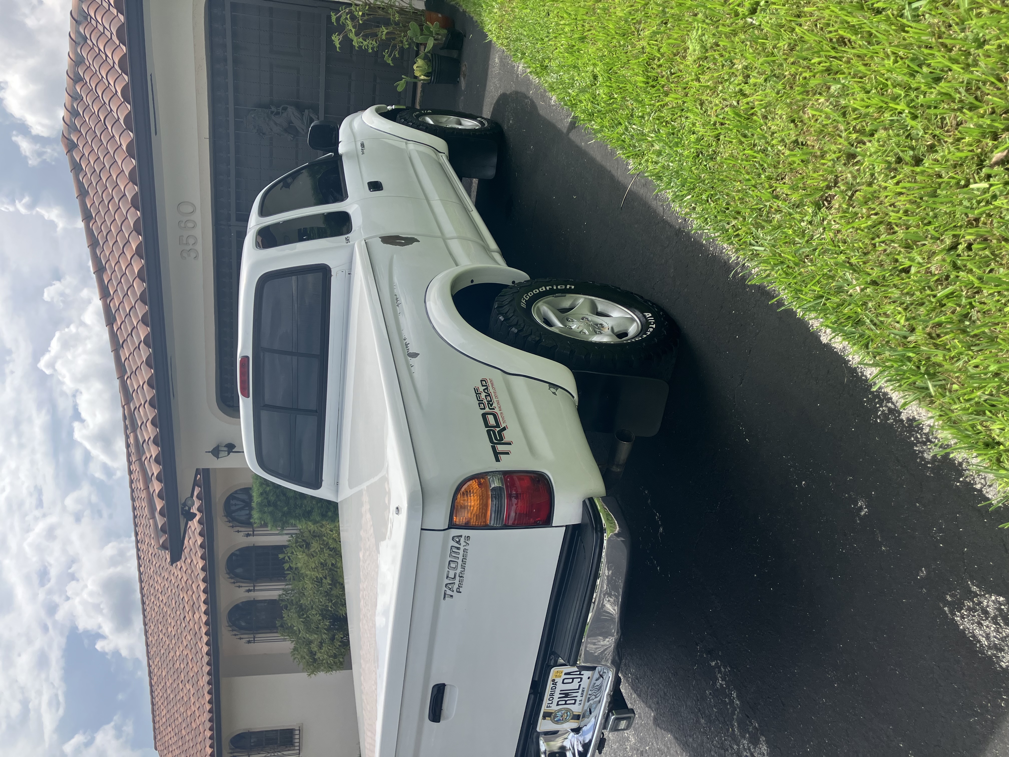 Used 2004 Toyota Tacoma PreRunner RWD image 4