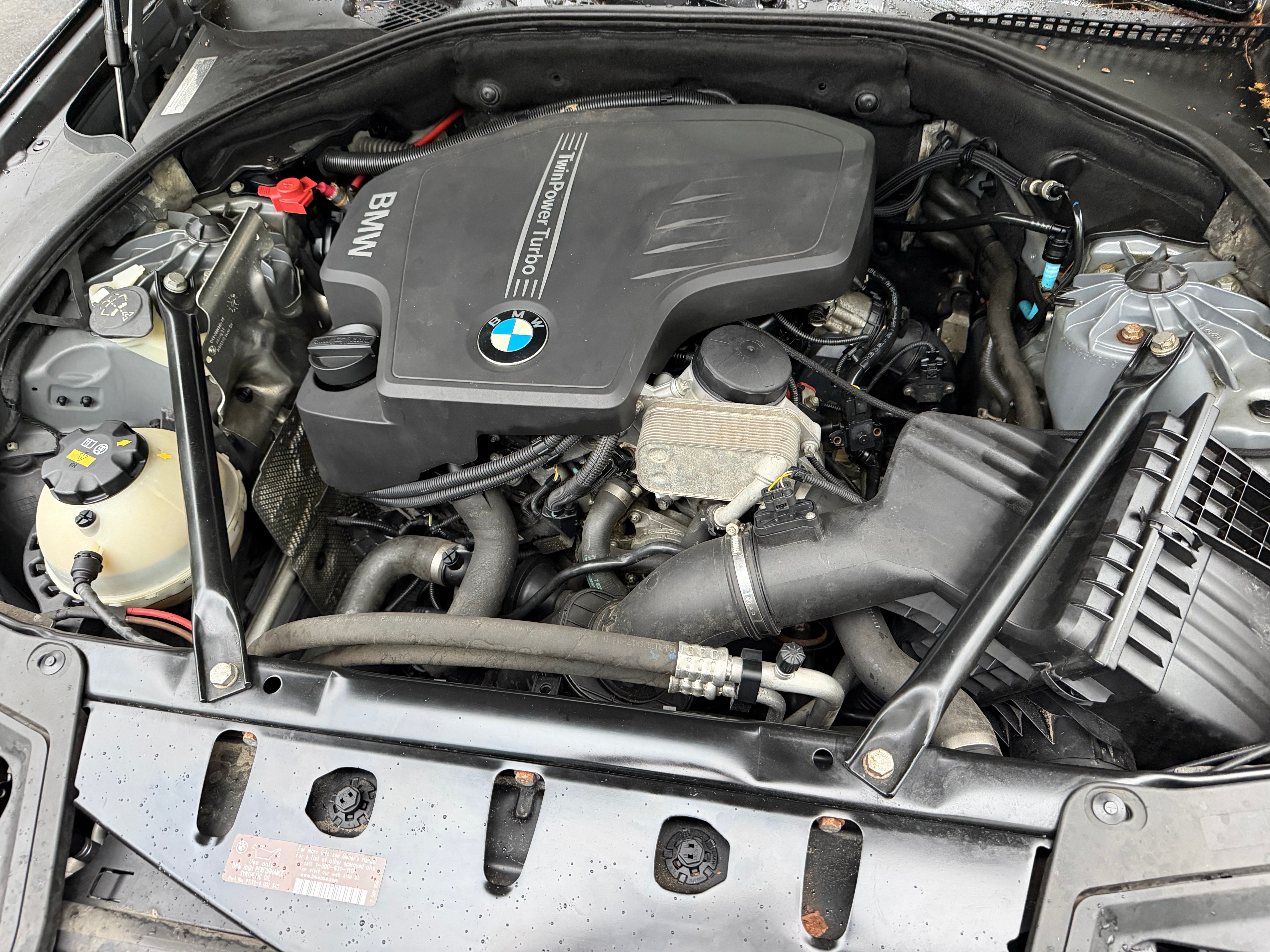 Used 2015 BMW 528i xDrive Sedan AWD/4WD image 16