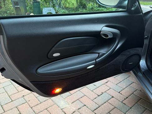 Used 2002 Porsche 911 Coupe image 14