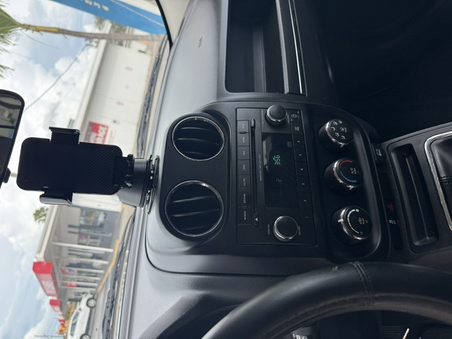 Used 2012 Jeep Patriot Sport FWD image 14