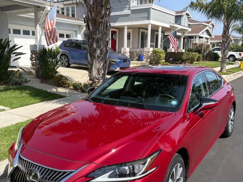Used 2019 Lexus ES 350 FWD image 4
