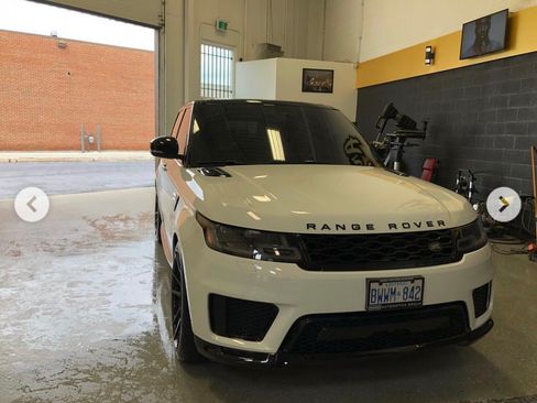 Used 2018 Land Rover Range Rover Sport HSE image 6