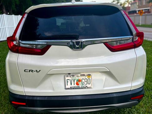 Used 2017 Honda CR-V EX image 2