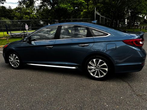 Used 2017 Hyundai Sonata Sport w/ Value Edition Package 02 FWD image 6