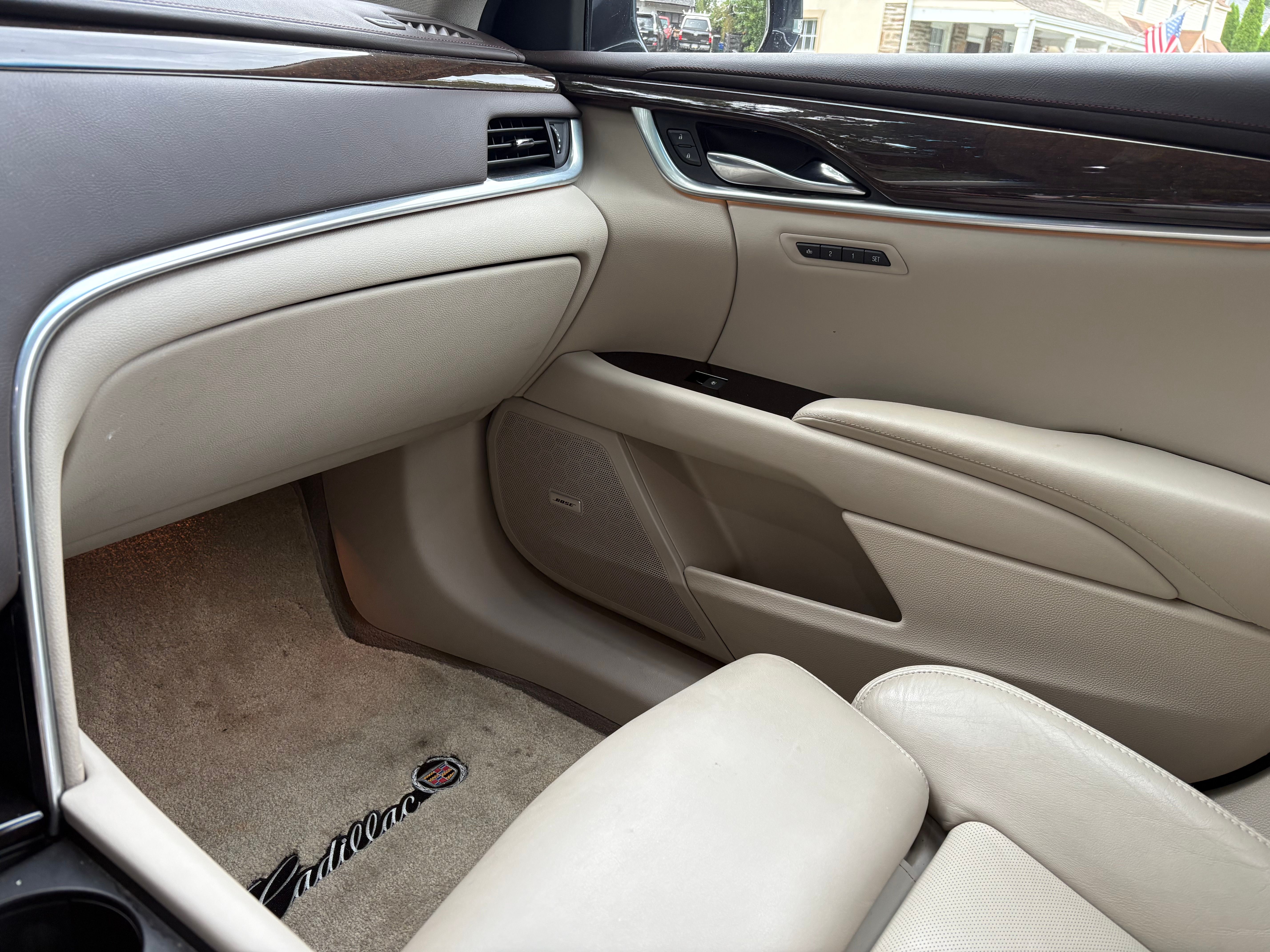 Used 2014 Cadillac XTS Luxury w/ Driver Awareness Package AWD/4WD image 13