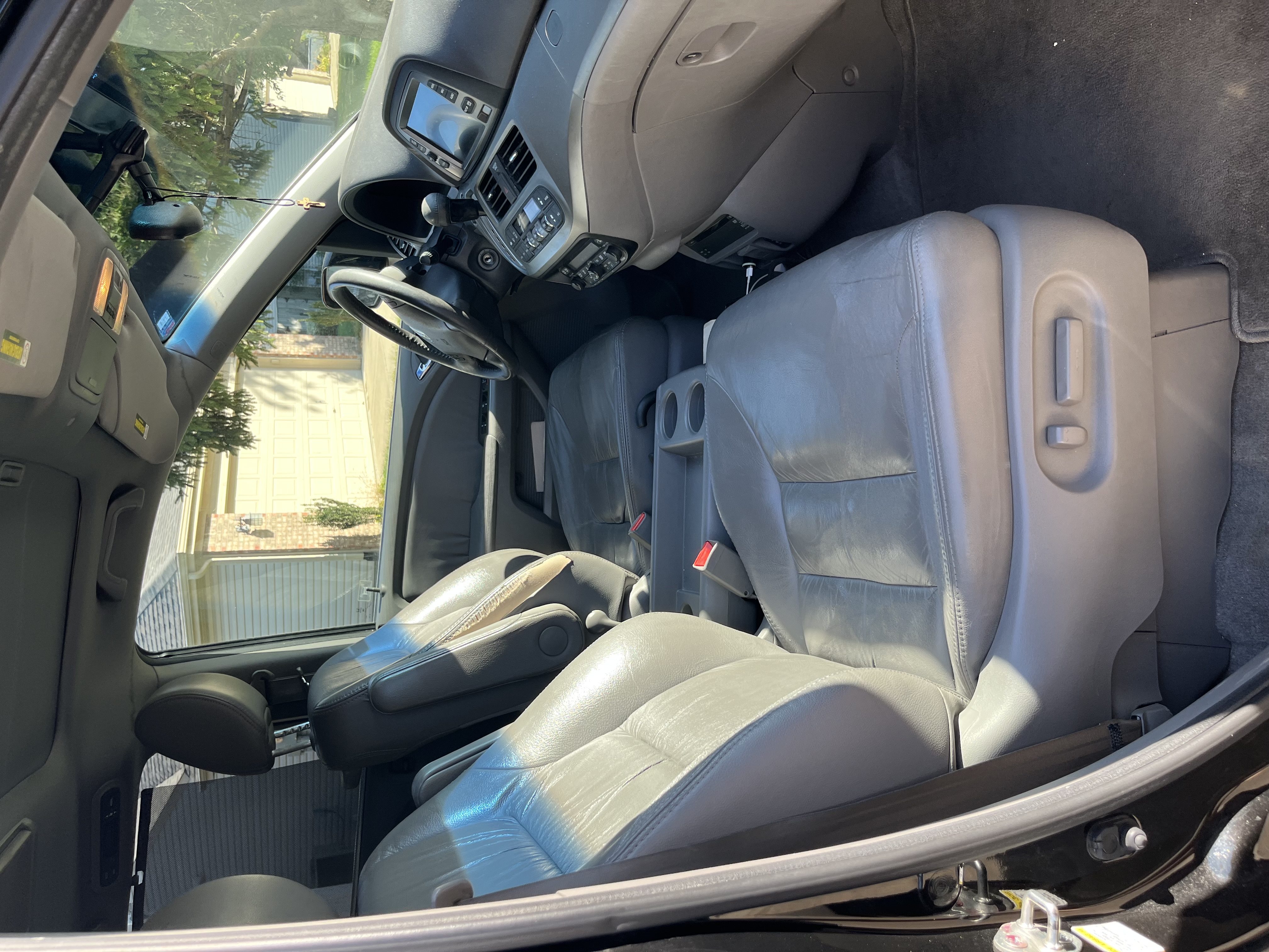 Used 2010 Honda Odyssey EX-L image 5
